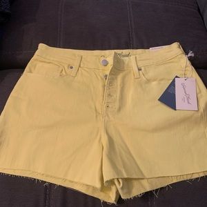 Yellow jeans shorts